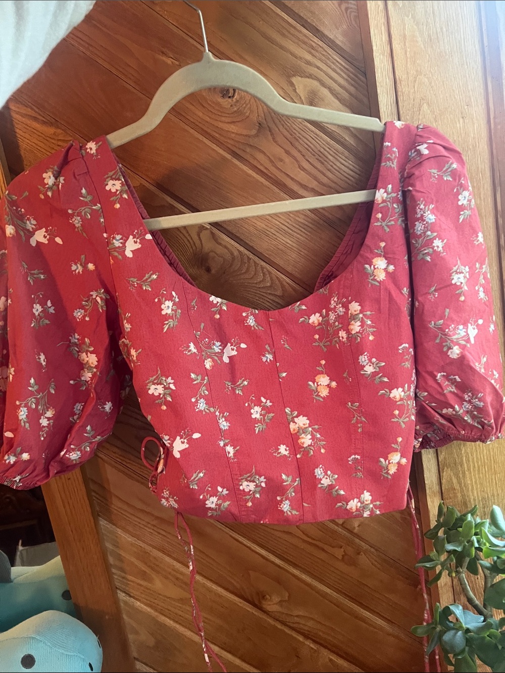 Floral Puff-Sleeve Crop Top